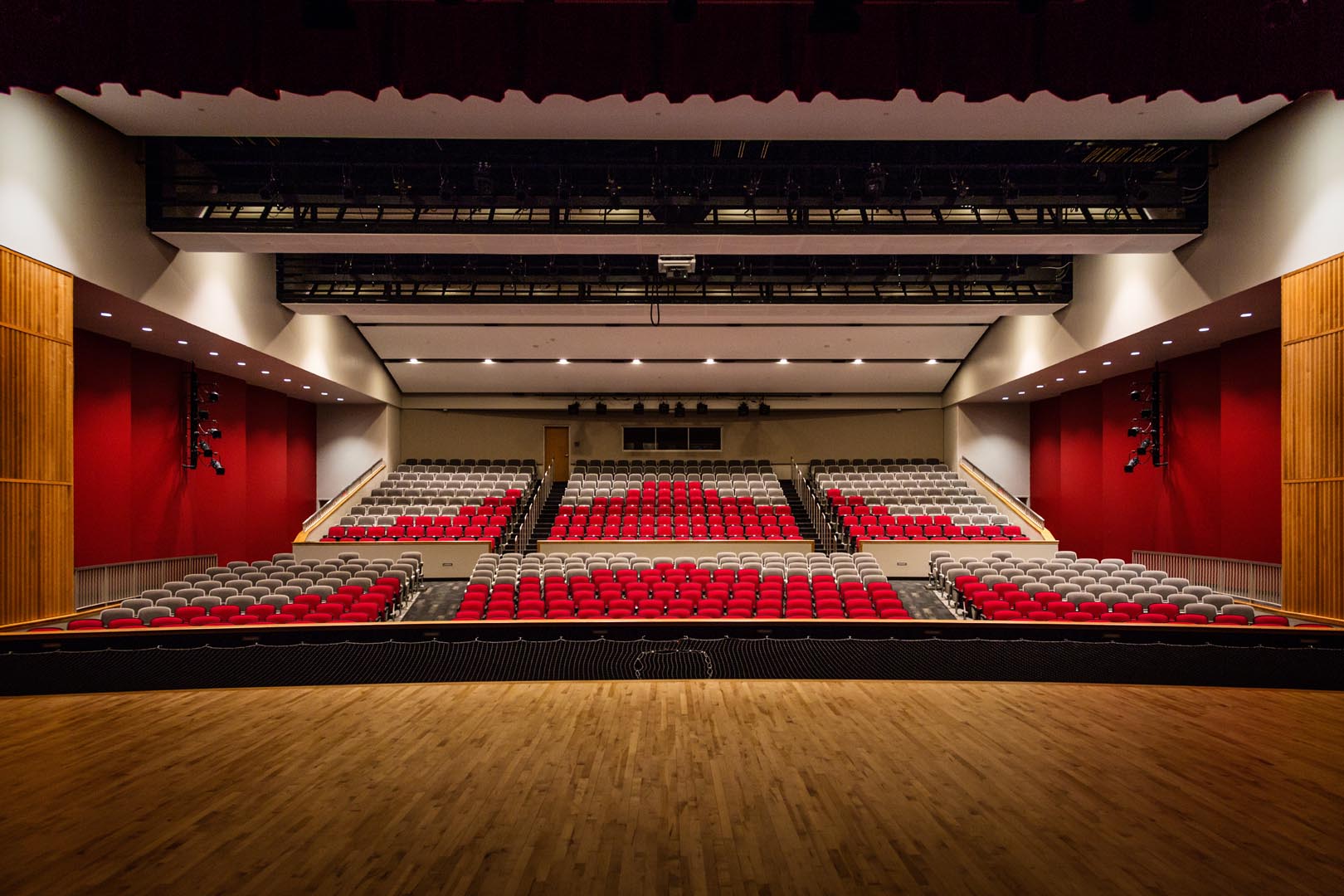 Auditorium/Theater